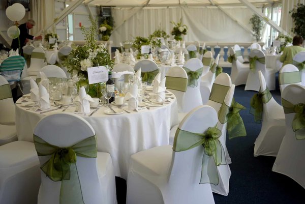 Comment décorer sa salle de mariage selon son thème ?